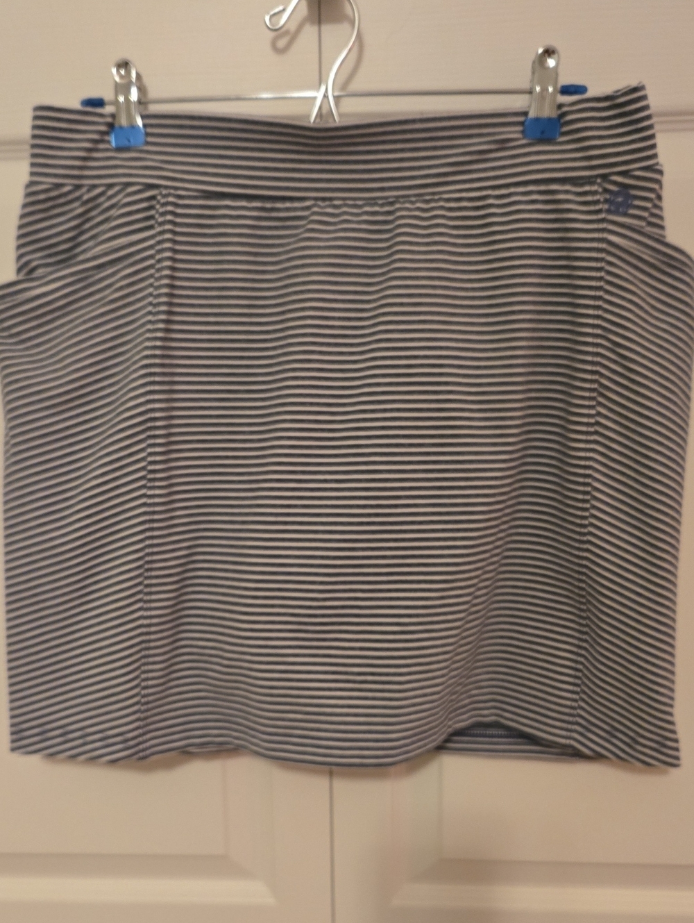 Talbots Heathered Navy and White Striped Sports Skort